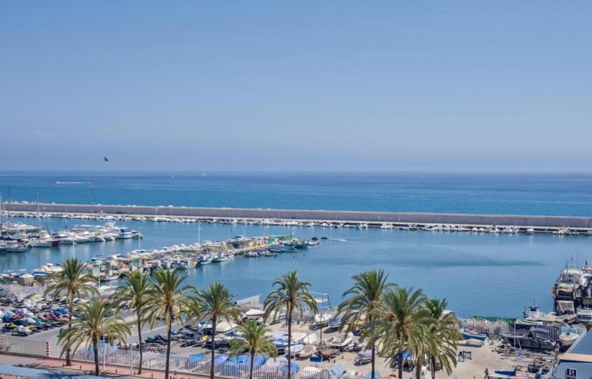 Apartment Front Line Paseo Maritimo 33 Perla 6 Malaga Spain